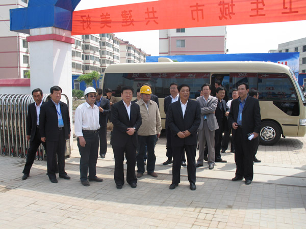 2011年4月29日 副市长徐春福、李宝海、翟长生到兴河湾视察